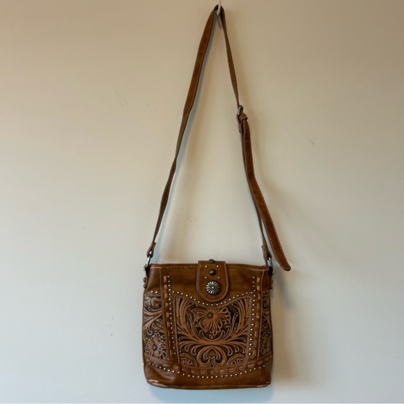 Trinity Ranch Montana West Brown Tooled Studded Design Western Crossbody Bag - Picture 2 of 14
